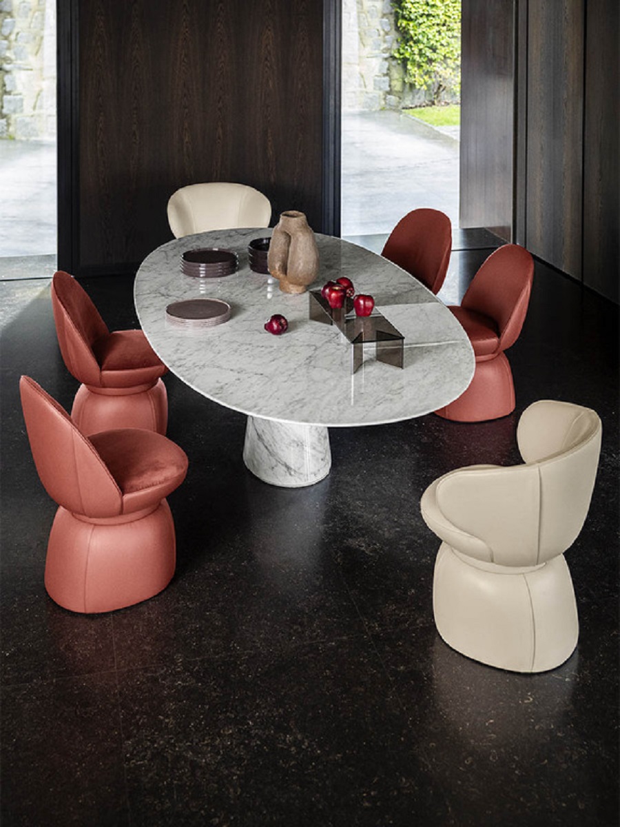 Poltrona Frau Кресло Lepli Small Armchair от Poltrona Frau — в интерьере