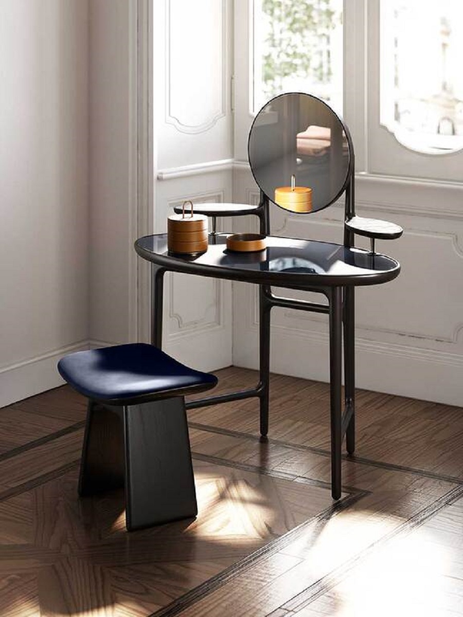 Poltrona Frau Туалетный столик Duo Vanity Desk от Poltrona Frau — в интерьере
