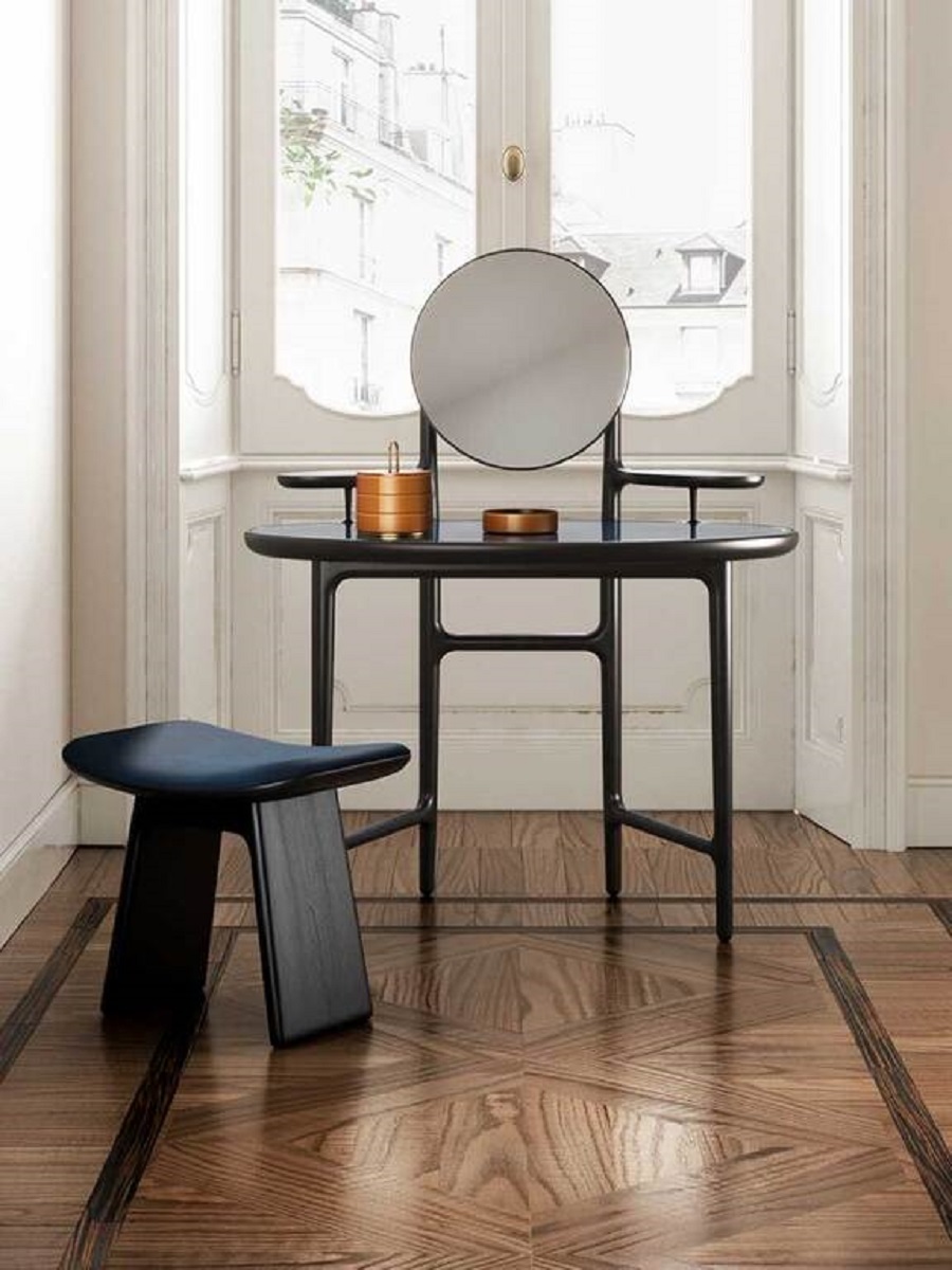 Poltrona Frau Туалетный столик Duo Vanity Desk от Poltrona Frau — в интерьере