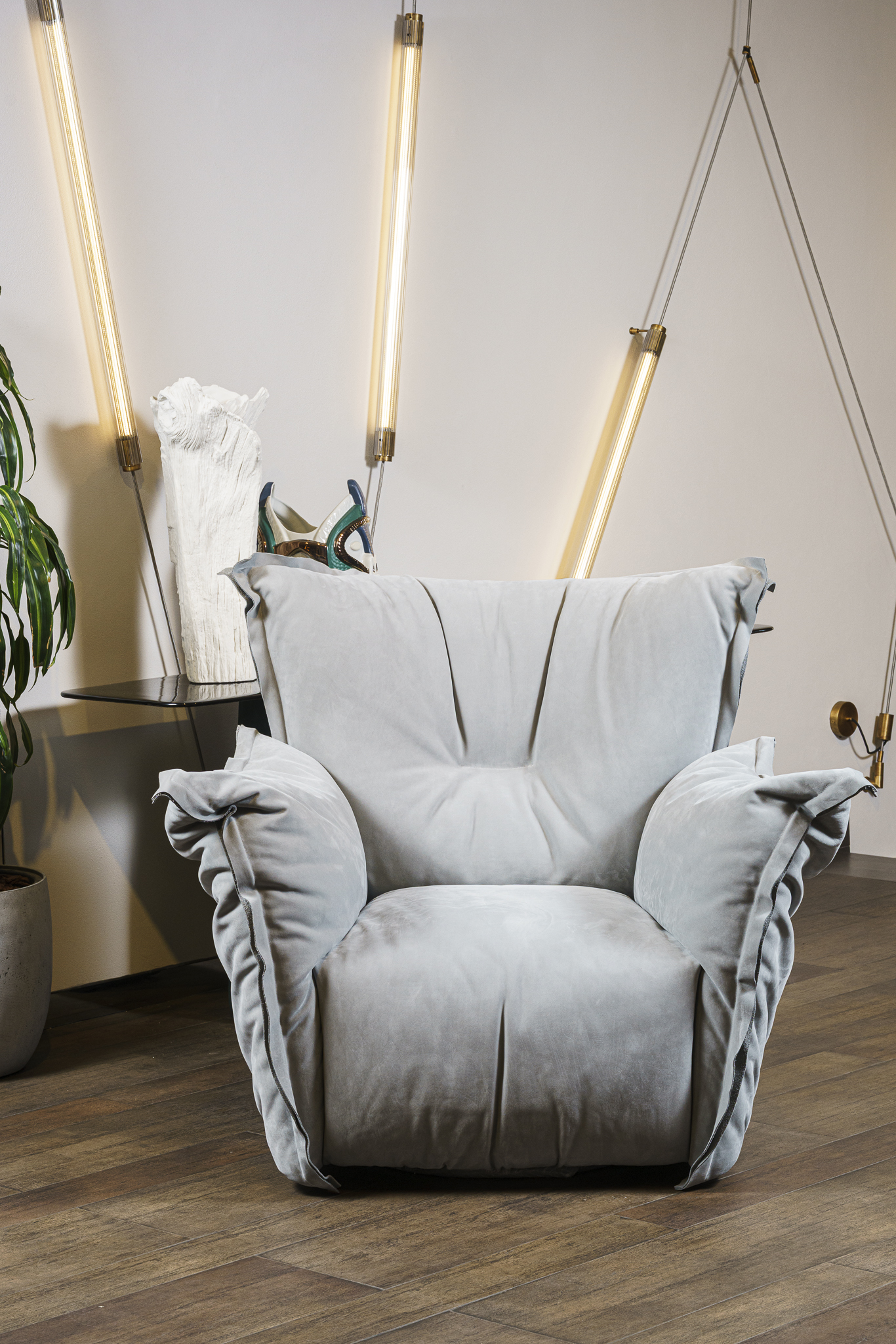 Baxter Кресло Ginevra Kashmir Ciment от Baxter — в интерьере