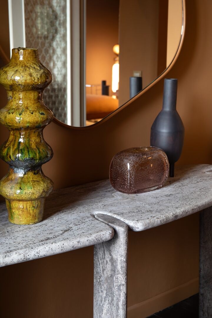 Baxter Консоль Isamu Stone Console от Baxter — в интерьере