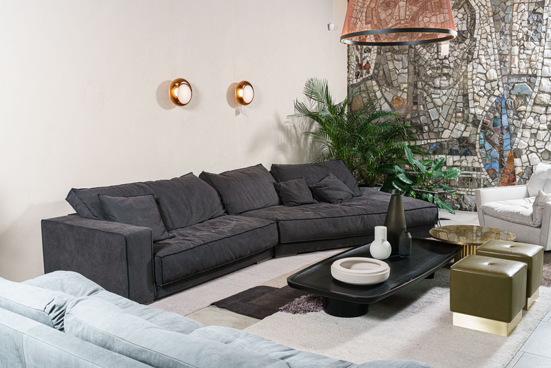 Baxter Диван Budapest Soft Nabuck Night от Baxter — в интерьере