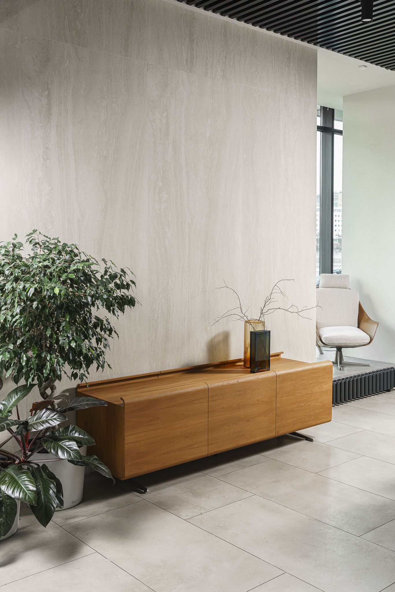 Flexform Комод Earl 2A366 от Flexform — в интерьере