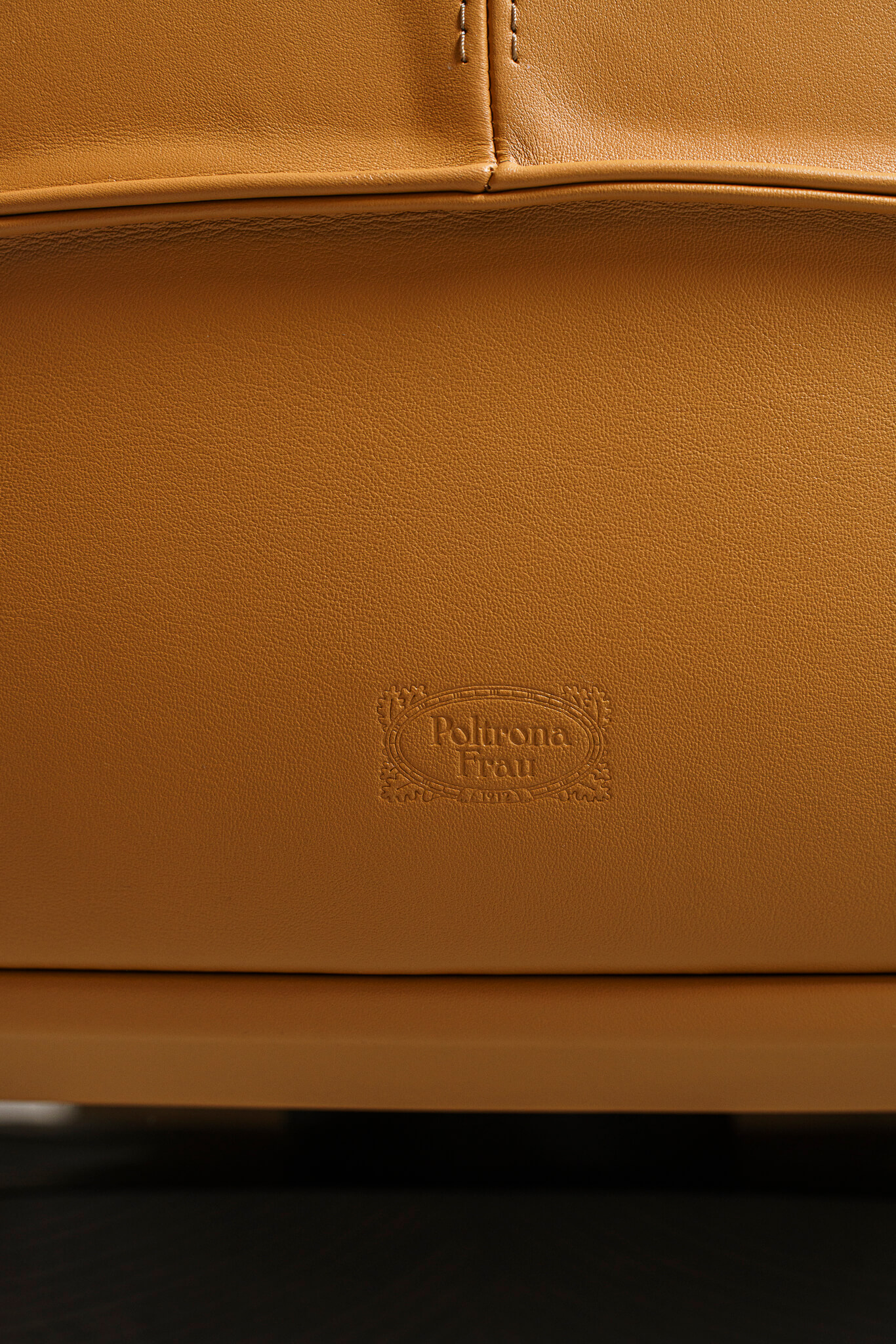 Poltrona Frau Стул Archibald Swivel Soulful il patti от Poltrona Frau — в интерьере