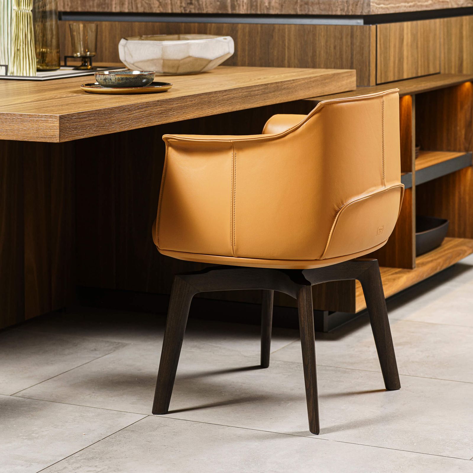 Poltrona Frau Стул Archibald Swivel Soulful il patti от Poltrona Frau — в интерьере