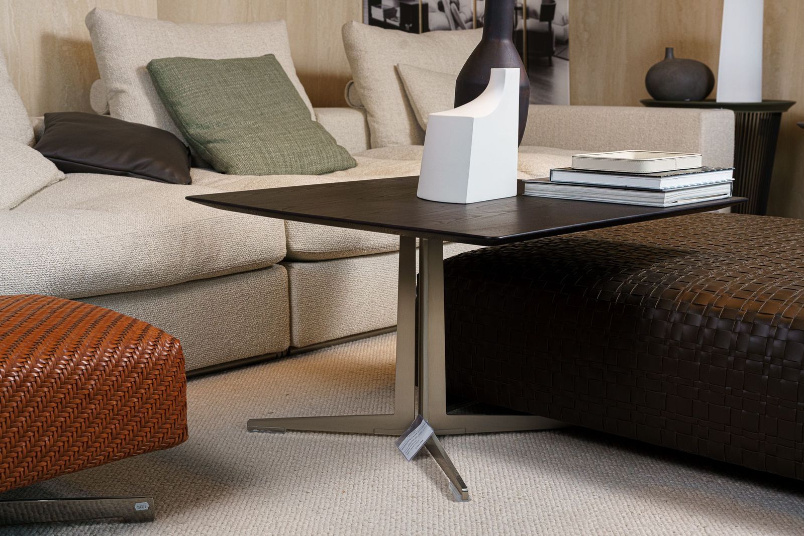 Flexform Журнальный столик Fly Ashwood Brown от Flexform — в интерьере
