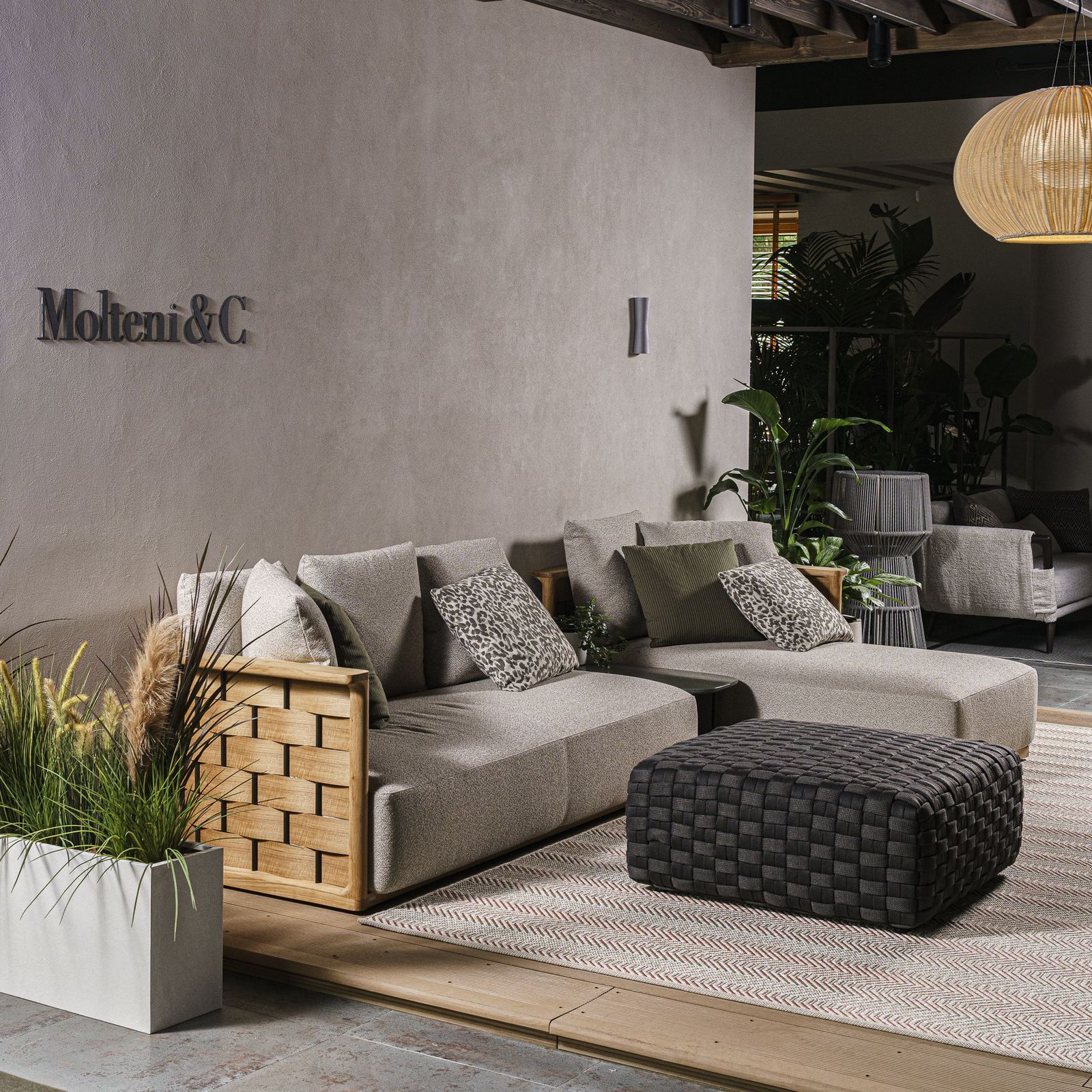 Molteni&C Угловой уличный диван угловой Palinfrasca от Molteni & C — в интерьере