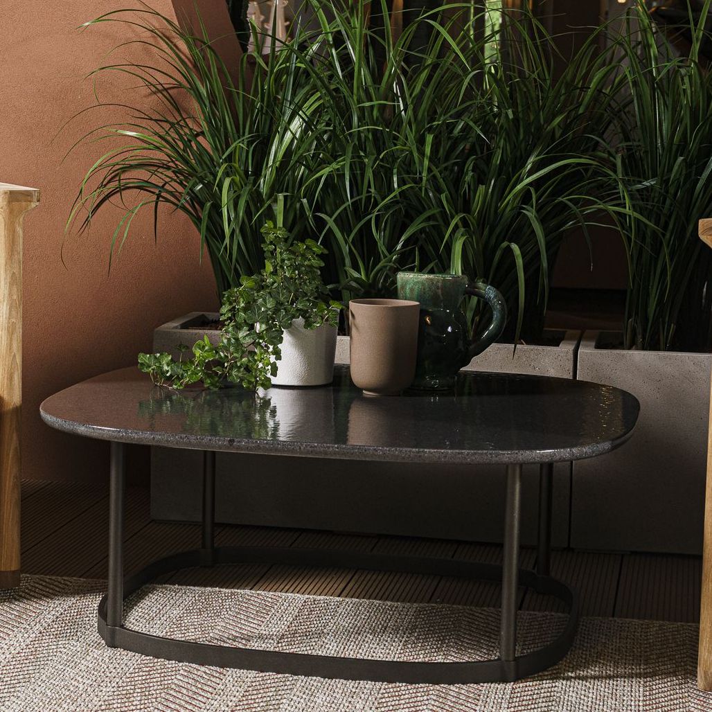 Molteni&C Уличный журнальный столик Regent 90 от Molteni & C — в интерьере