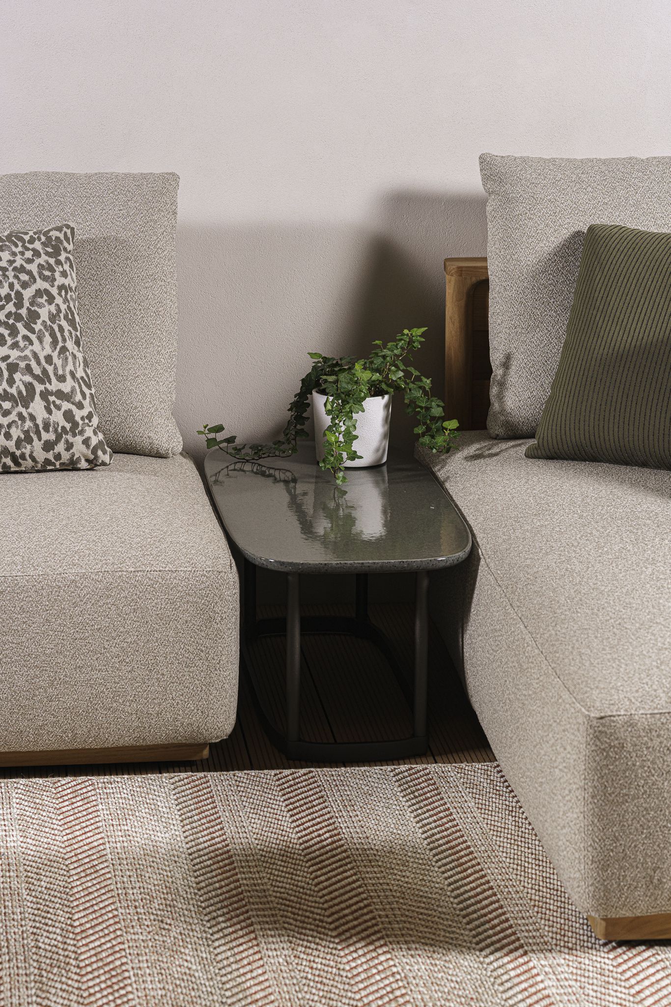 Molteni&C Уличный прямоугольный столик Regent от Molteni & C — в интерьере