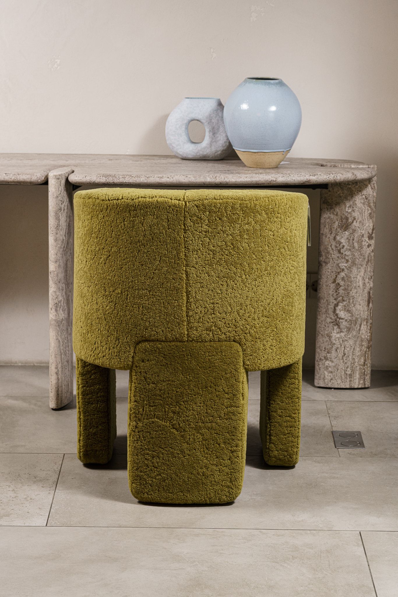 Baxter Кресло Lazy Bones montone oliva от Baxter — в интерьере