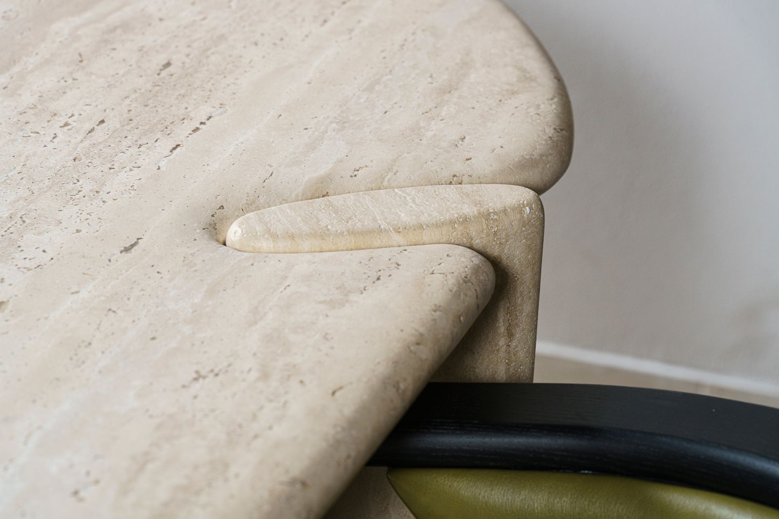 Baxter Стол Isamu Stone 265*130 от Baxter — в интерьере