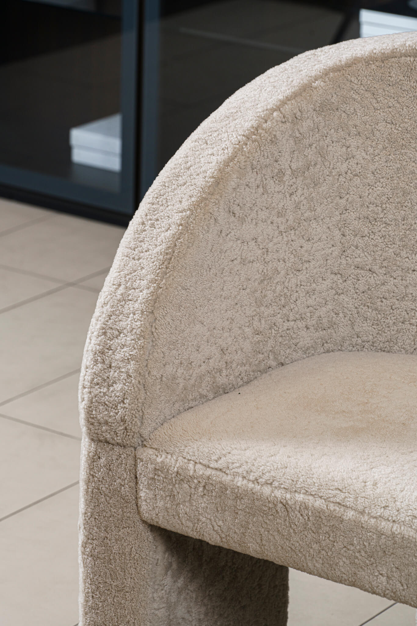 Baxter Кресло Lazy Bones Mouton Cream от Baxter — в интерьере