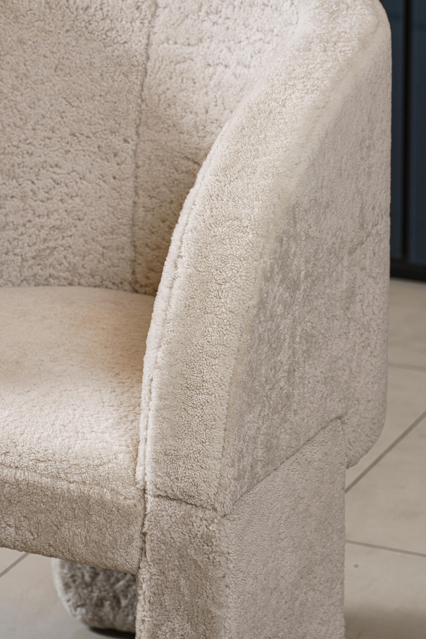Baxter Кресло Lazy Bones Mouton Cream от Baxter — в интерьере