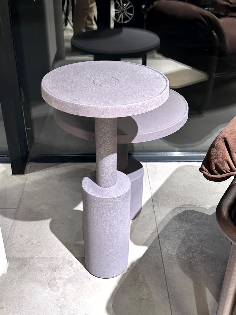Baxter Журнальный столик Pilar Concrete Vintage Rose 35 от Baxter — в интерьере