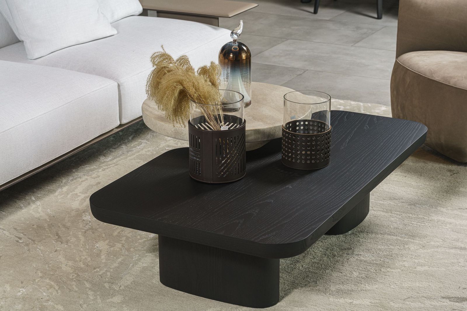 Poliform Журнальный столик Ernest 70*120 Wood от Poliform — в интерьере