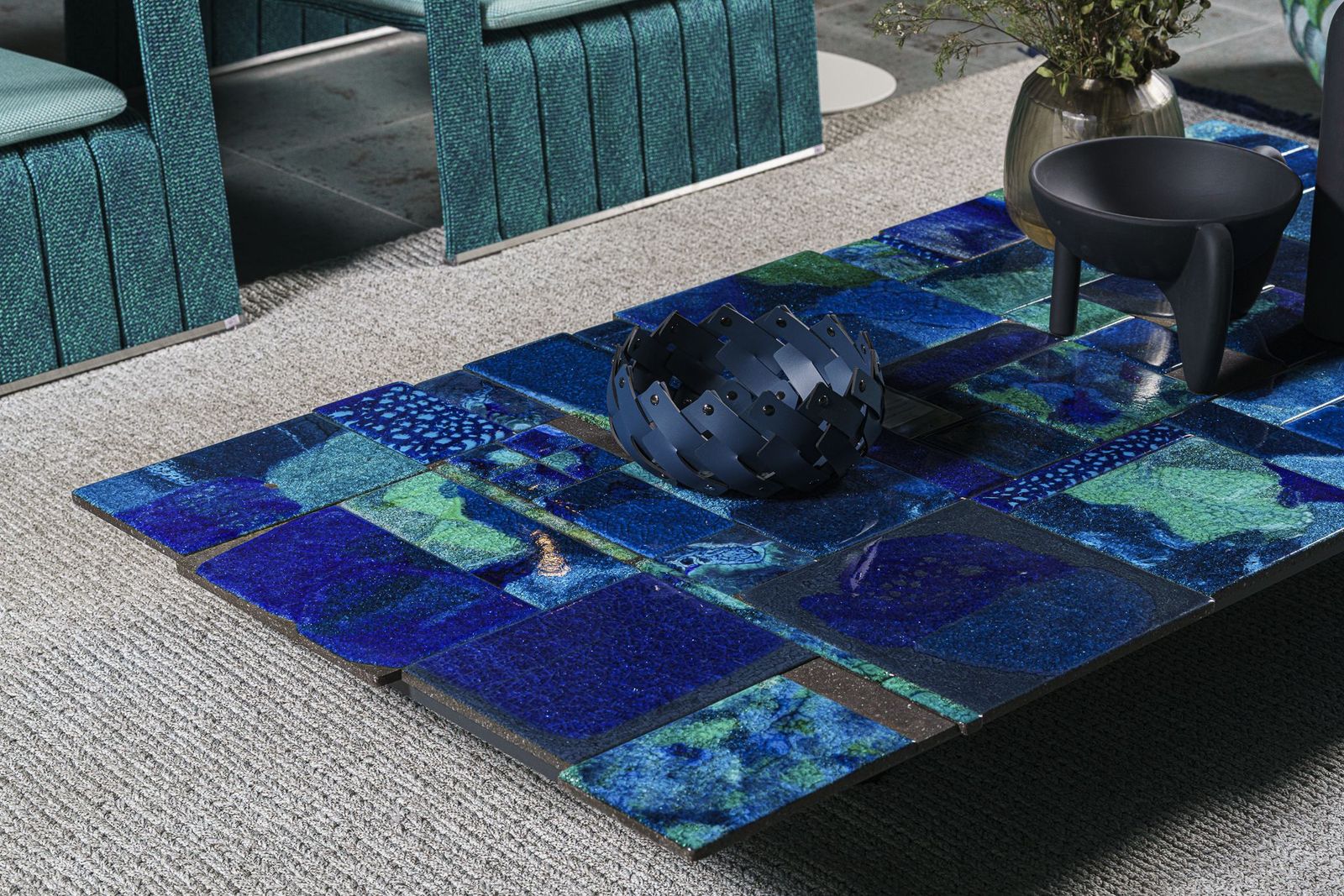 Paola Lenti Уличный журнальный столик с чехлом Sciara Rectangular от Paola Lenti — в интерьере