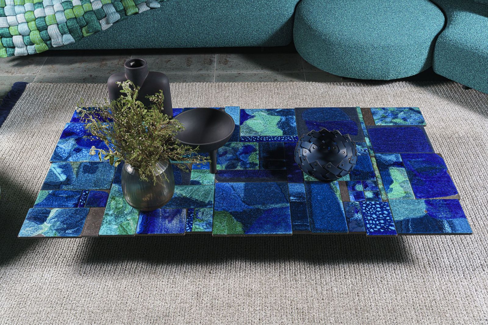 Paola Lenti Уличный журнальный столик с чехлом Sciara Rectangular от Paola Lenti — в интерьере