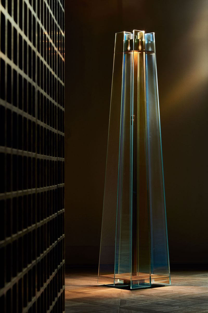 Henge Торшер Stalagmite от Henge
