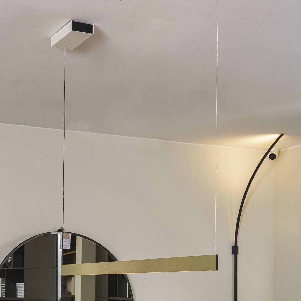 Davide Groppi Подвесной светильник Sottile Brushed bronze от Davide Groppi — в интерьере