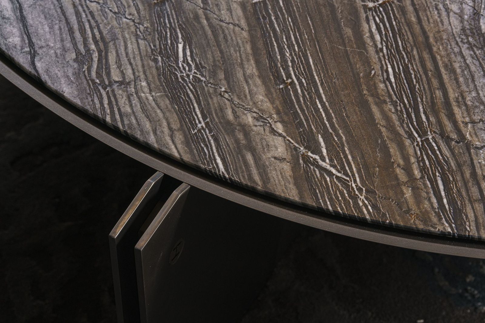 Henge Журнальный столик Muse 120 от Henge — в интерьере
