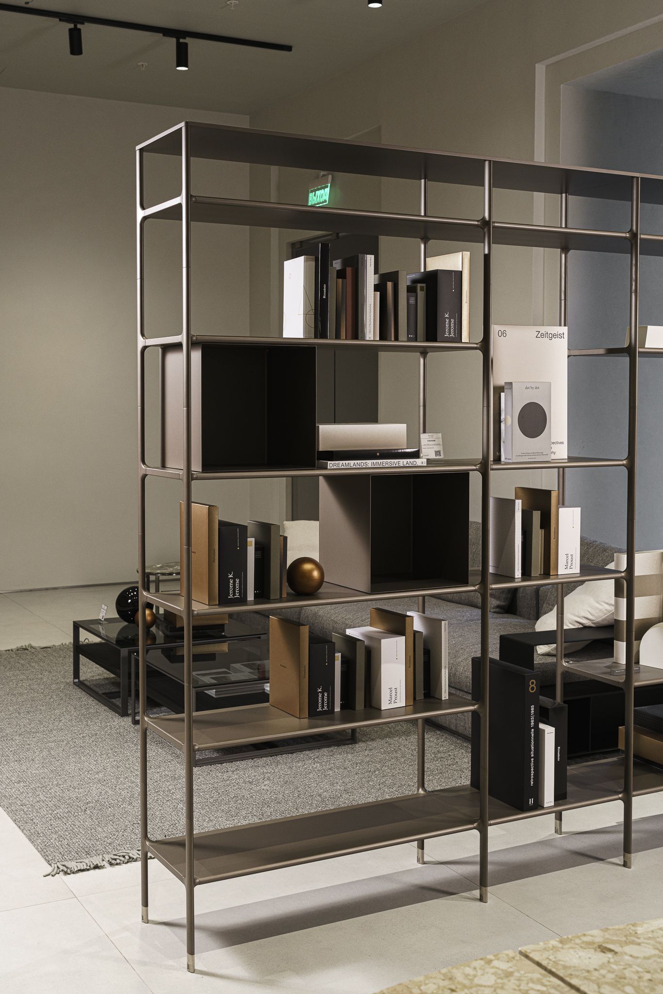Rimadesio Стеллаж Wind 320 от Rimadesio — в интерьере