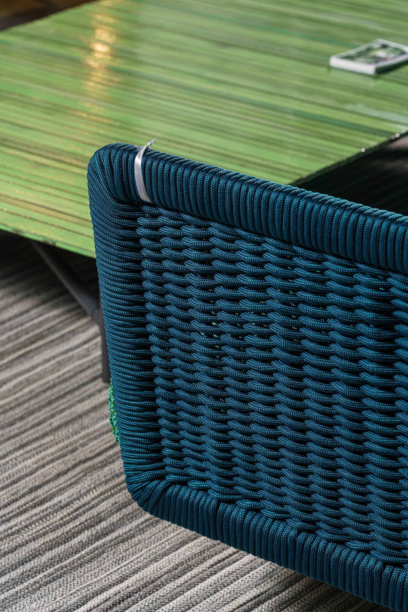 Paola Lenti Угловой диван уличный Sabi от Paola Lenti — в интерьере