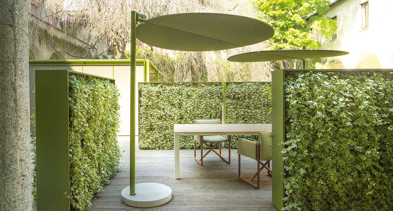 Paola Lenti Уличный зонт Ombra TH2534 от Paola Lenti — в интерьере