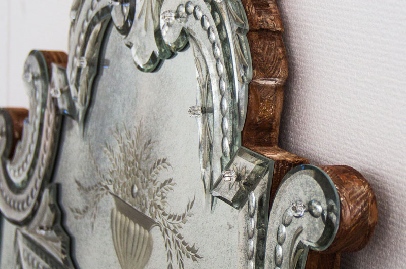 Arte Veneziana Зеркало Rosetta от Arte Veneziana — в интерьере