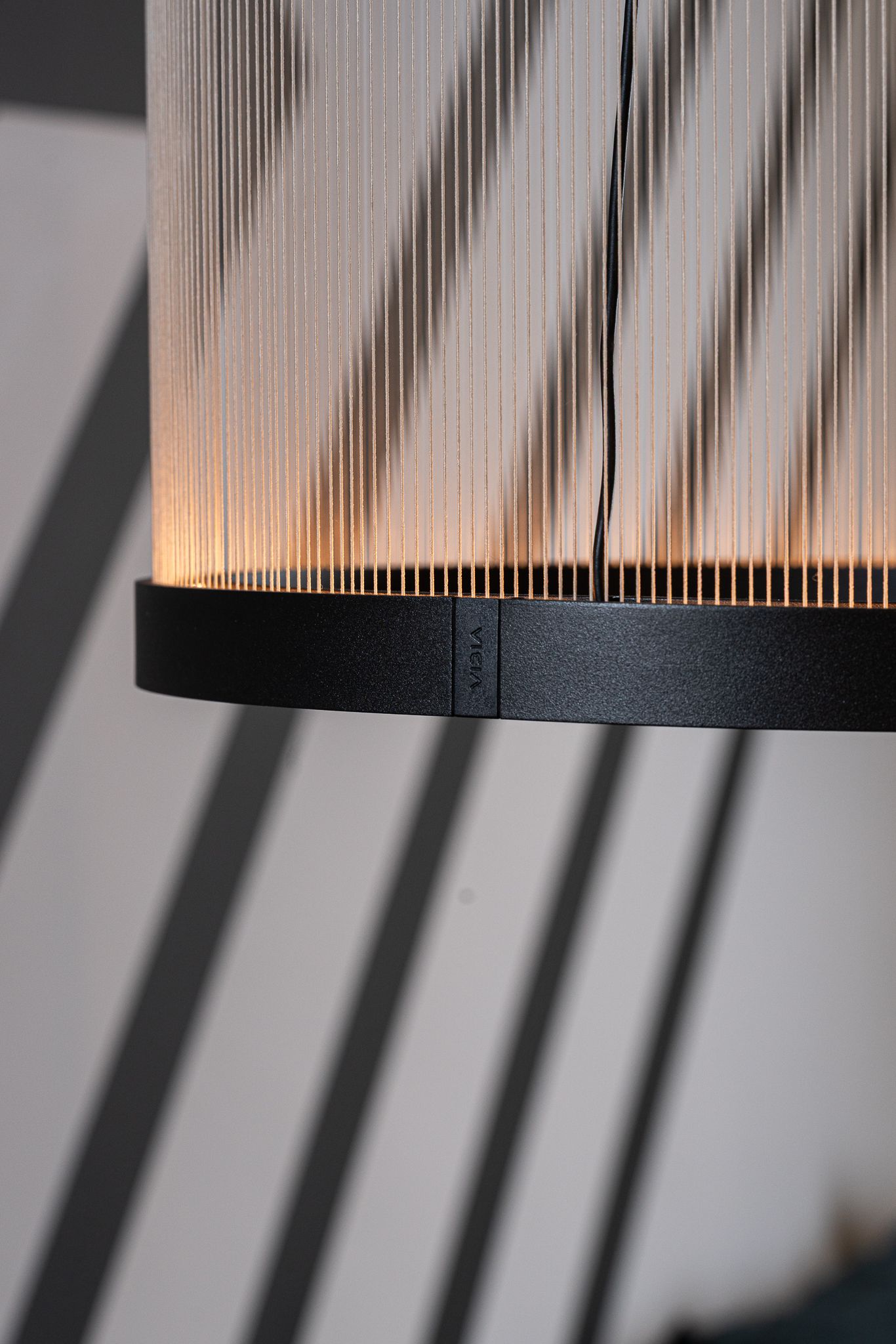 Vibia Подвесной светильник Array 18 05 Biege от Vibia — в интерьере