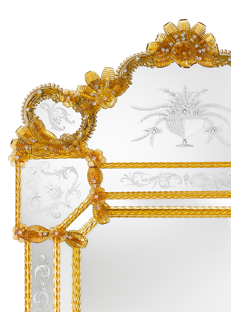Arte Veneziana Зеркало Frezzaria от Arte Veneziana — в интерьере