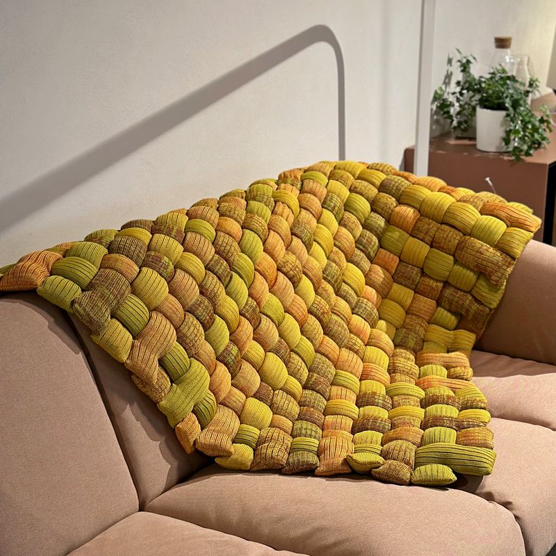 Paola Lenti Плед для улицы Plump Aranc.Limone от Paola Lenti — в интерьере