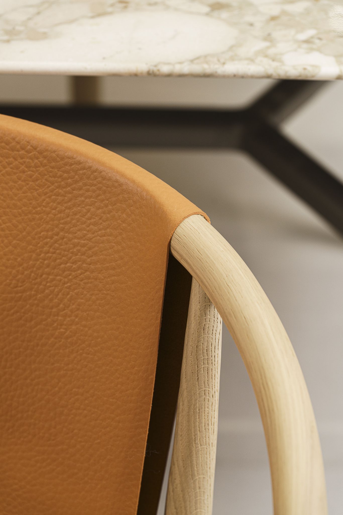 B&B Italia Стул Jens Leather 100 от B&B Italia — в интерьере