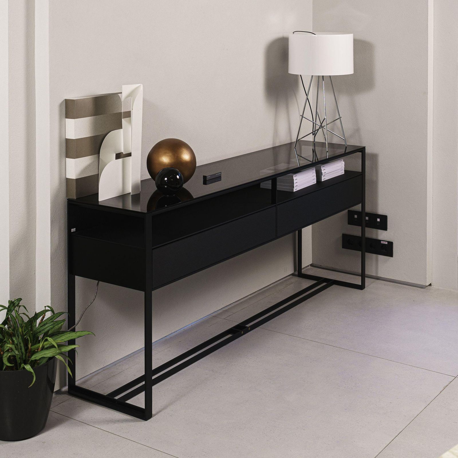 Rimadesio Консоль Rialto 188 от Rimadesio — в интерьере