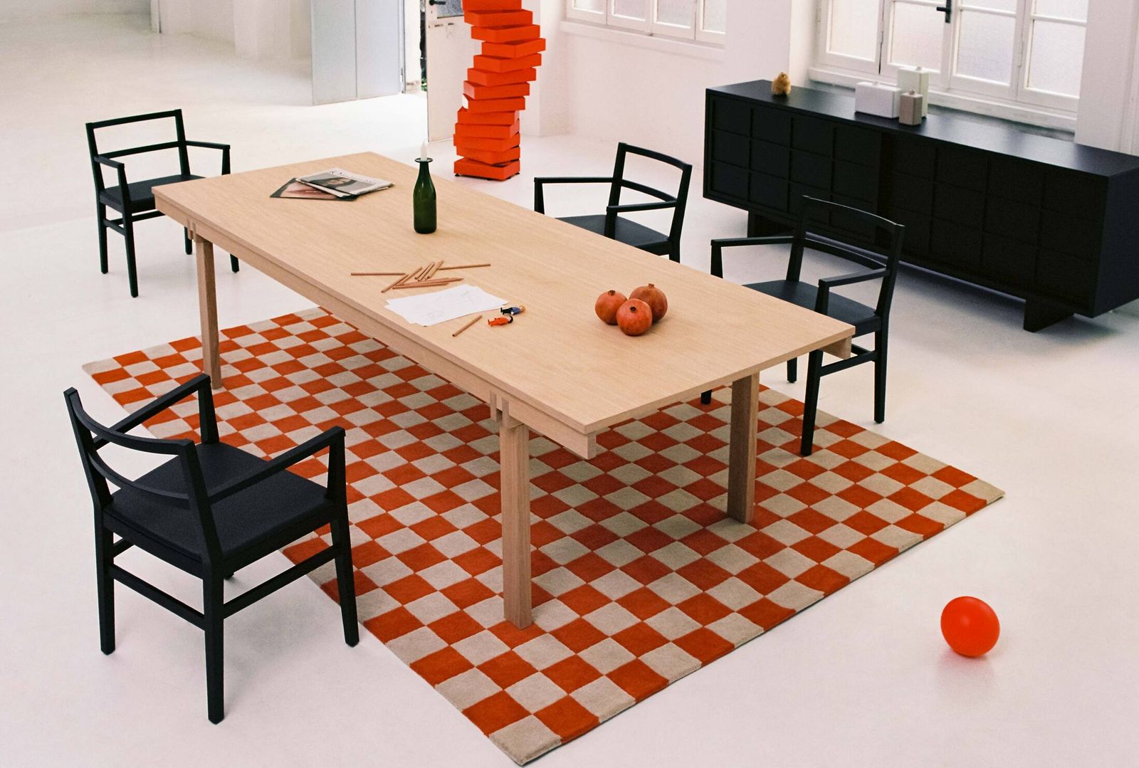 Cappellini Стол Mathare от Cappellini — в интерьере