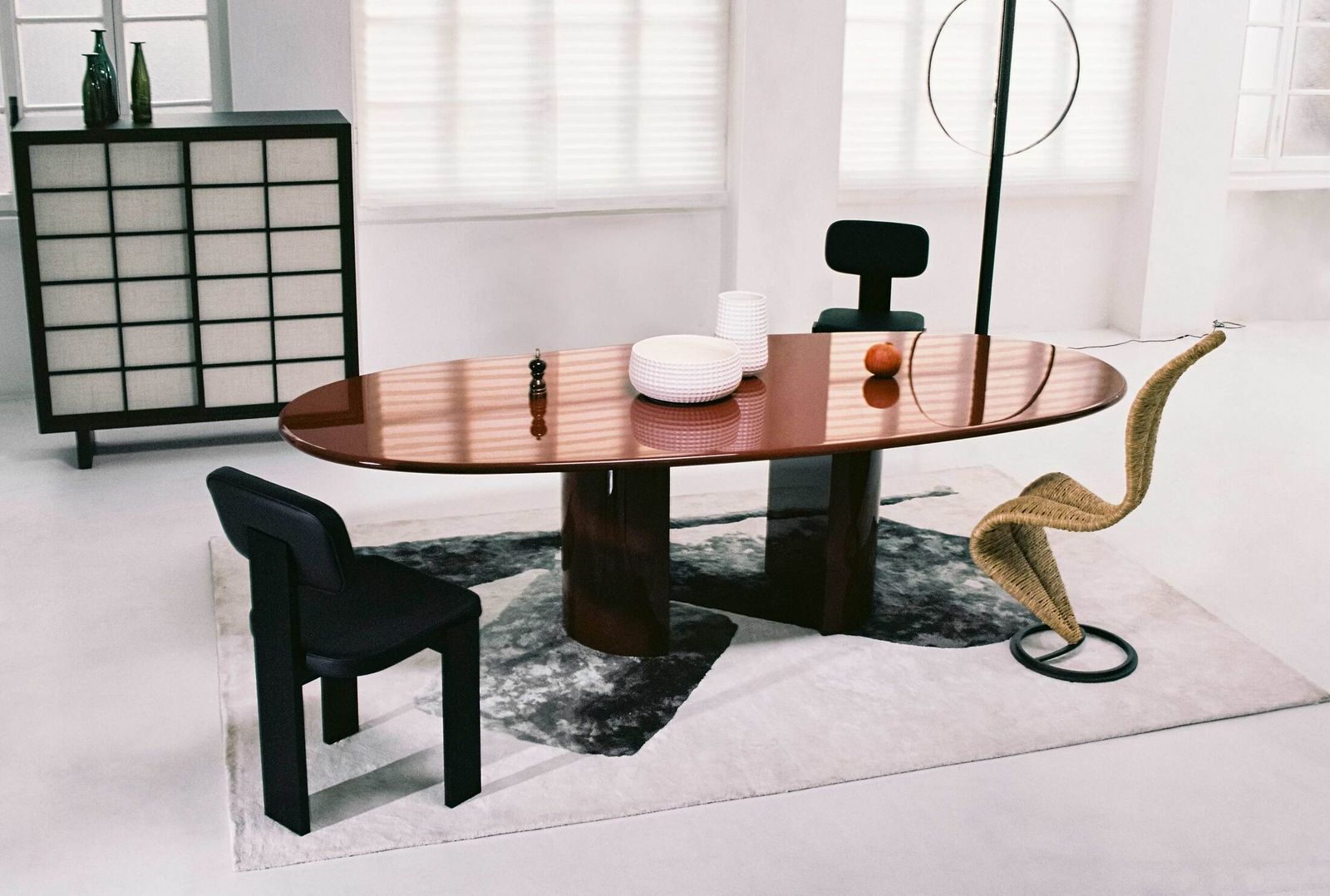 Cappellini Стол Dolmen Color от Cappellini — в интерьере