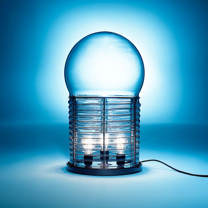 Artemide Настольная лампа Alcinoo от Artemide — в интерьере