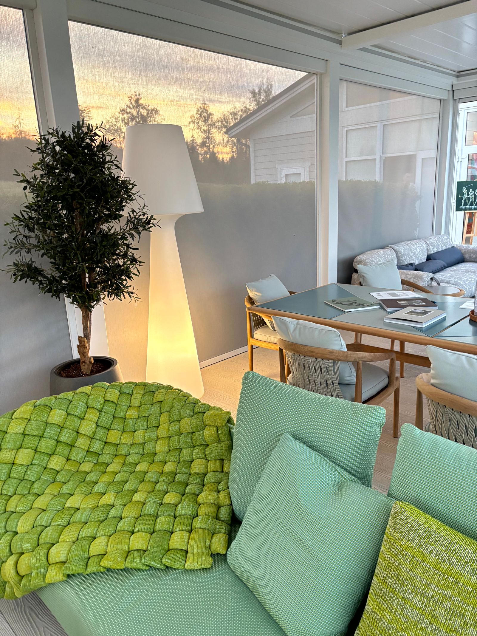 Paola Lenti Уличный диван Filo 219 от Paola Lenti — в интерьере