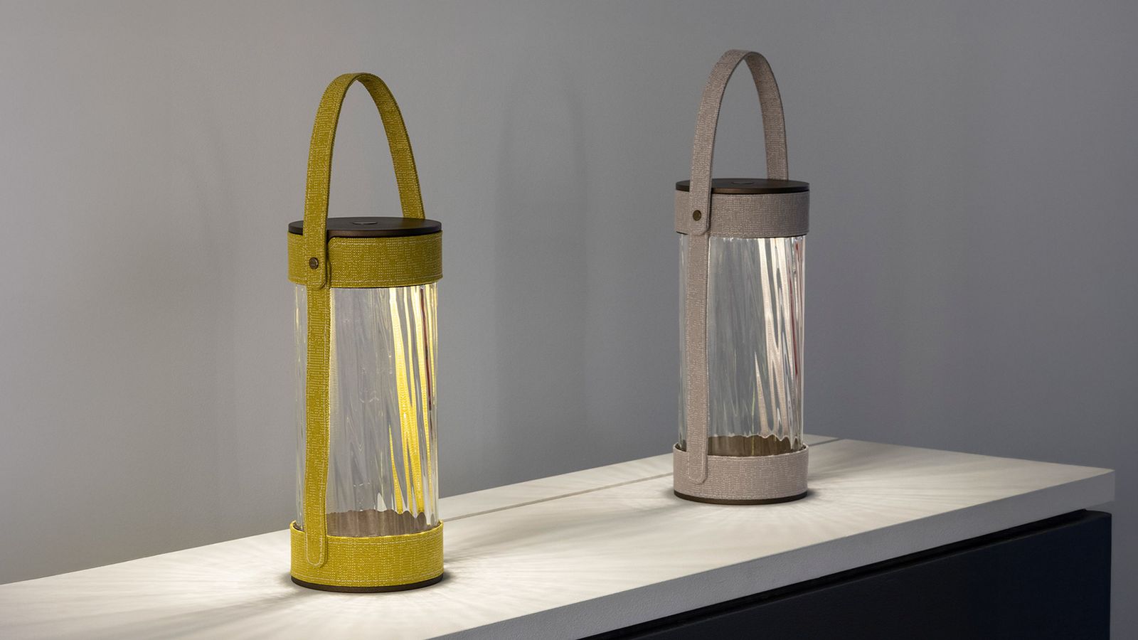 Artemide Настольная лампа Laya от Artemide — в интерьере