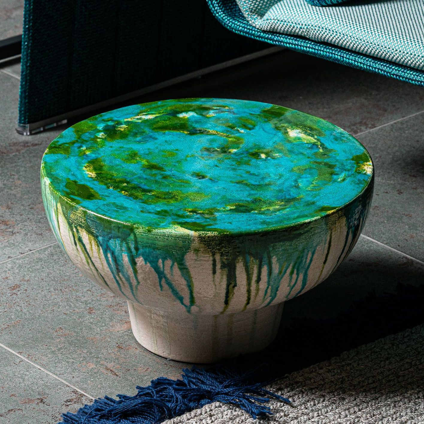 Paola Lenti Уличный журнальный столик Calatini B107C/WNB107C от Paola Lenti — в интерьере