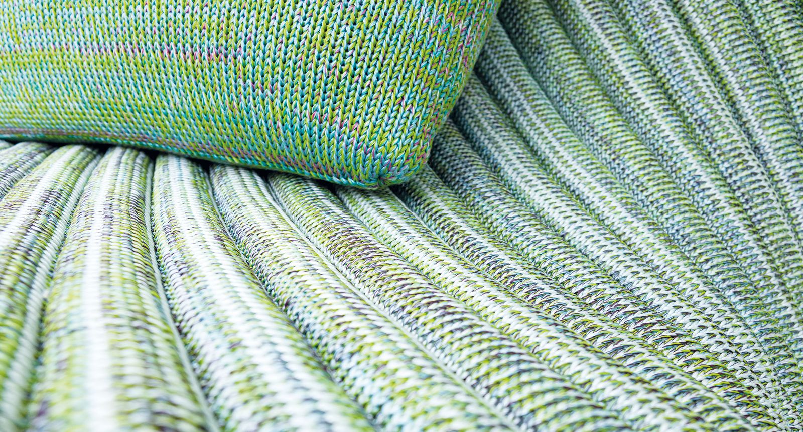 Paola Lenti Уличный матрас Mou от Paola Lenti — в интерьере