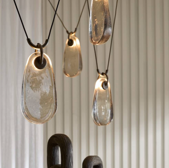 Arteriors Подвесной светильник Melt GADLC02 от Arteriors — в интерьере
