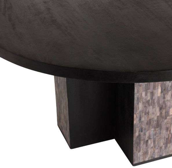 Arteriors Стол Maddock от Arteriors — в интерьере