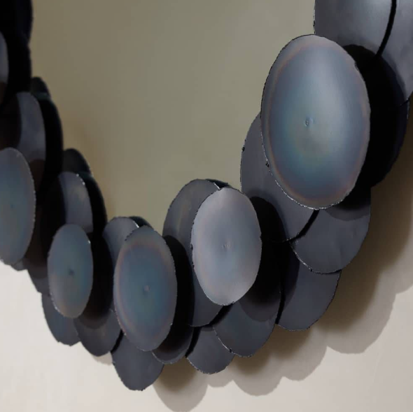 Arteriors Зеркало Kensey Discs от Arteriors — в интерьере
