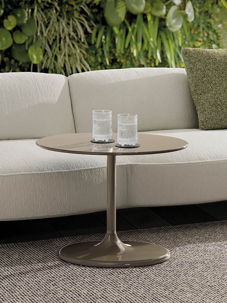Minotti Taiko "Outdoor" от Minotti — в интерьере