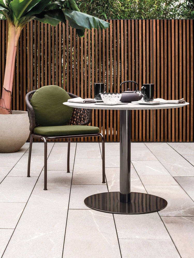 Minotti Уличный стол Bellagio Bistrot "Outdoor' от Minotti — в интерьере