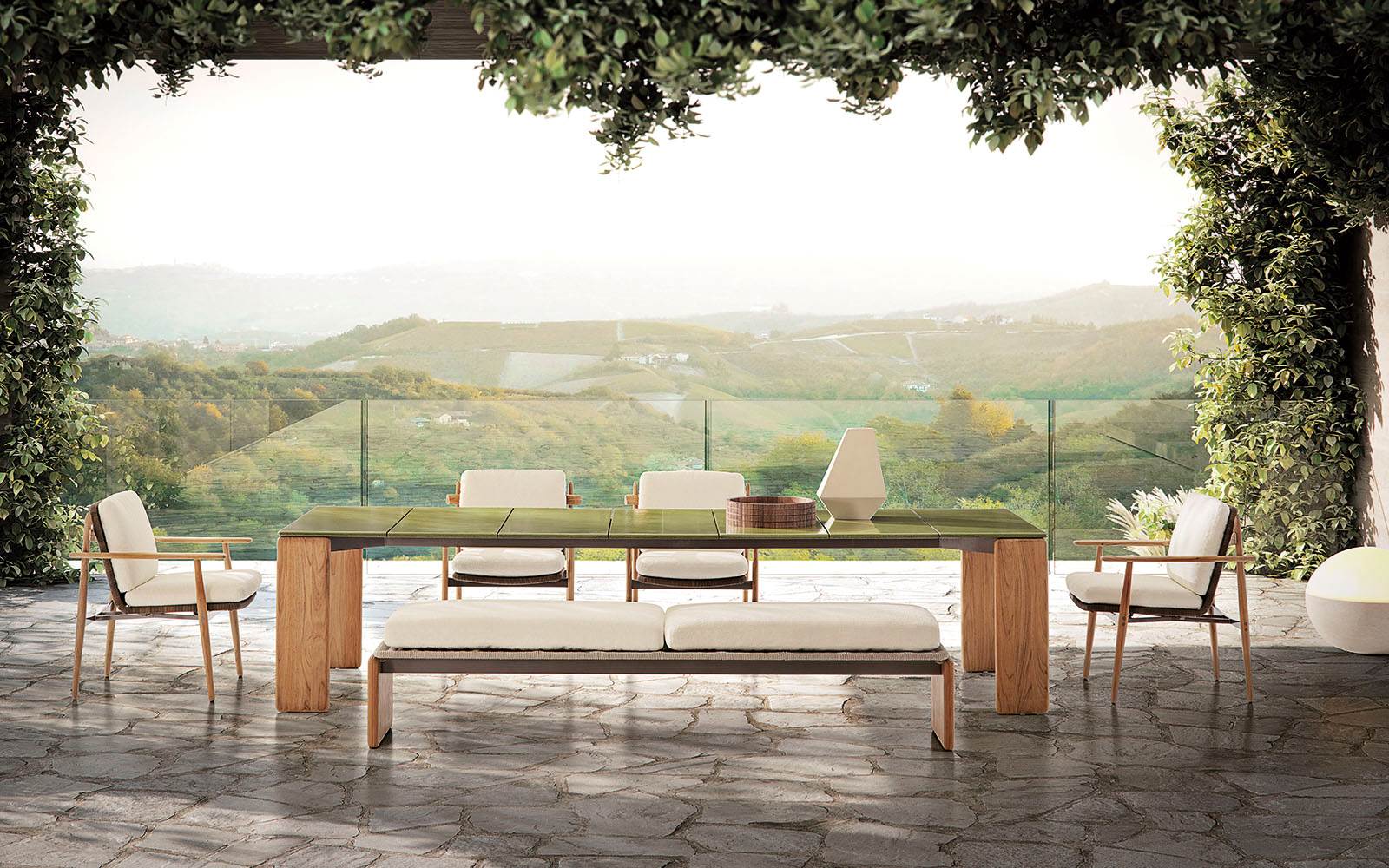 Minotti Уличный стол Drake Dining "Outdoor" от Minotti — в интерьере
