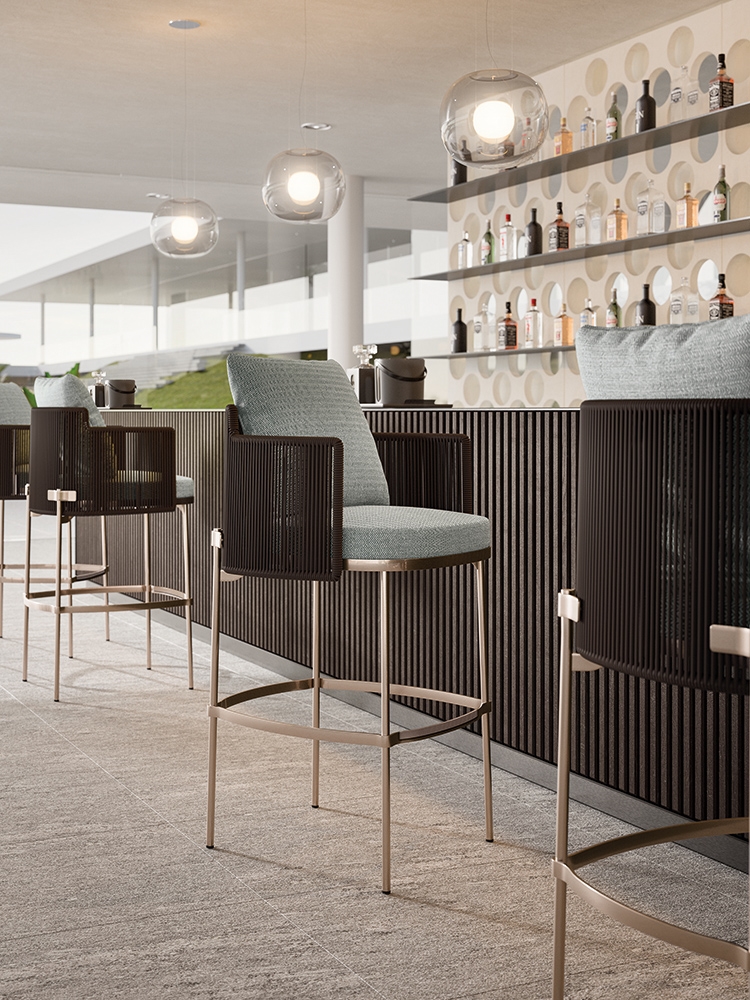 Minotti Уличный барный стул Tape "Cord" Outdoor Stool от Minotti — в интерьере