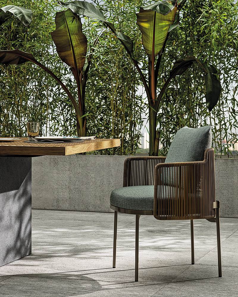 Minotti Уличный стул с подлокотниками Tape "Cord" Outdoor от Minotti — в интерьере