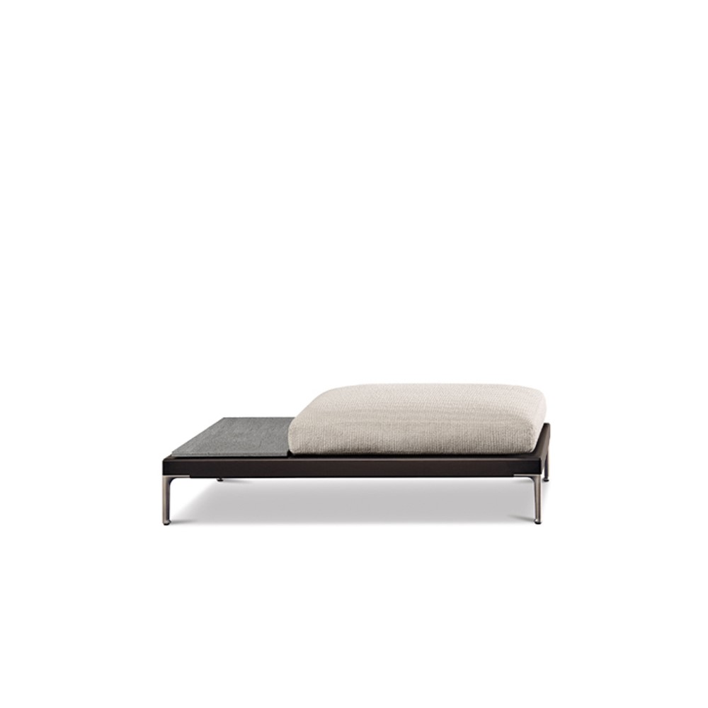 Minotti Уличный пуф - банкетка Patio от Minotti