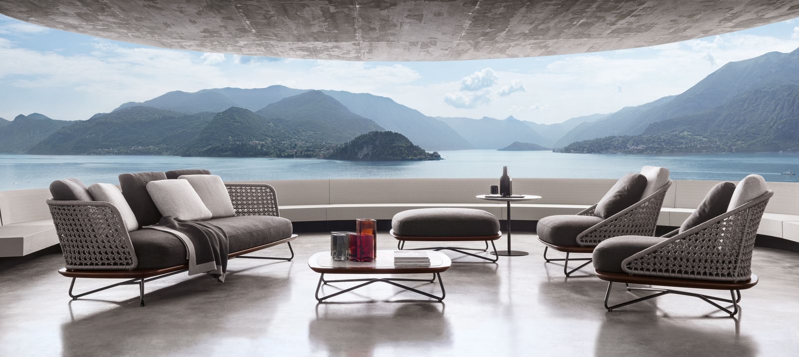 Minotti Уличный диван Rivera от Minotti — в интерьере